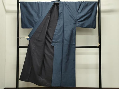 平和屋着物●男性　本場大島紬　80亀甲　総詰め　正絹　逸品　CABK2192gh