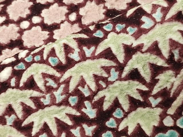平和屋着物●中国三大刺繍　相良刺繍　訪問着　おぼろ染め　襲絞り　草花文　銀通し地　まるやま扱い　正絹　逸品　CABK2201gh