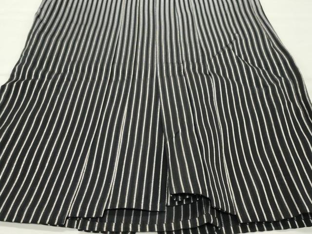 平和屋着物●男性　行灯袴　縞　暈し染め　黒地　銀糸　洗える着物　CABK2228gh