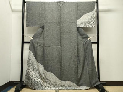 平和屋着物●訪問着　草花文　黒地　さが美扱い　正絹　逸品　未使用　CABK2301gh