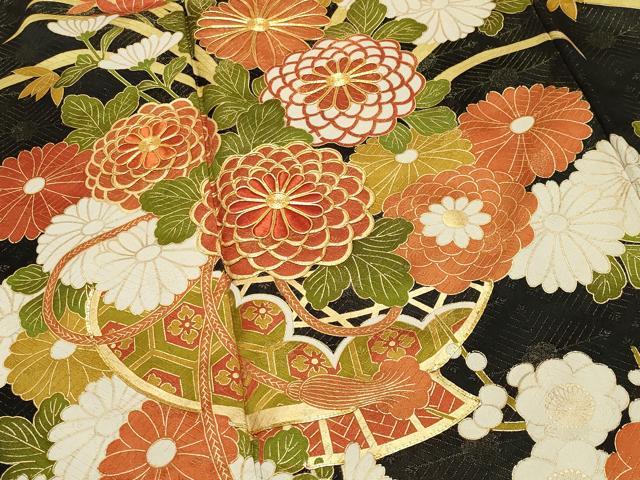 平和屋着物●豪華振袖　駒刺繍　花籠文　黒地　金彩　金通し地　正絹　逸品　CABK2324gh