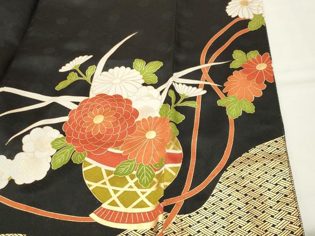 平和屋着物●豪華振袖　駒刺繍　花籠文　黒地　金彩　金通し地　正絹　逸品　CABK2324gh