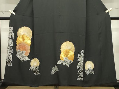 平和屋着物●豪華黒留袖　駒刺繍　菊文　金彩　正絹　逸品　CABK2332gh