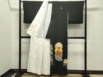 平和屋着物●豪華黒留袖　駒刺繍　菊文　金彩　正絹　逸品　CABK2332gh