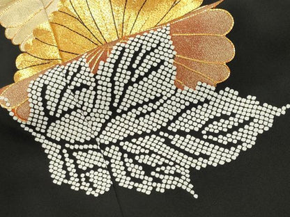 平和屋着物●豪華黒留袖　駒刺繍　菊文　金彩　正絹　逸品　CABK2332gh