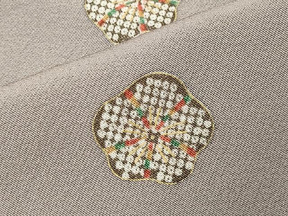 平和屋着物▼上質な小紋　舞梅文　金彩　正絹　逸品　CABK2354gh