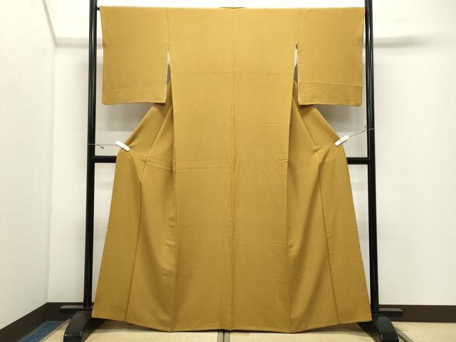 平和屋着物●上質な色無地　山吹茶色　正絹　逸品　CABK2491gh