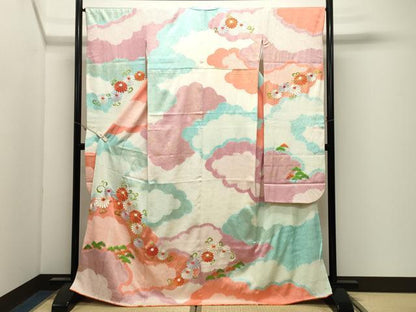 平和屋着物●豪華振袖　駒刺繍　絞り　雲重ね花唐草文　金彩　正絹　逸品　CABK2493gh