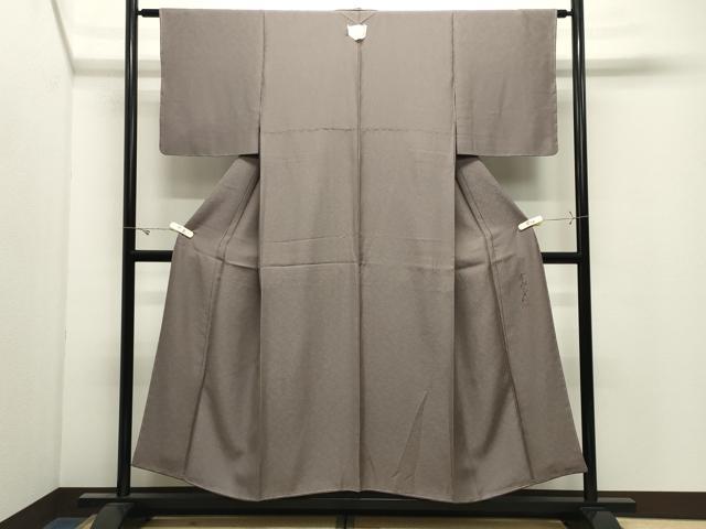 平和屋着物●染色作家　斉藤三才　色無地　舞花地紋　江戸鼠色　正絹　逸品　未使用　CABK2552gh