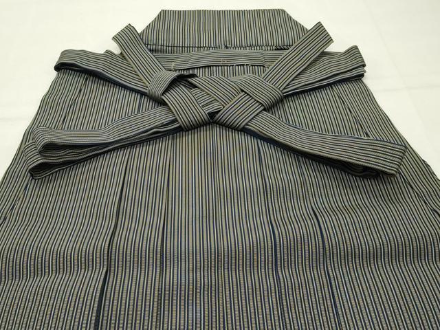 平和屋着物●男性　人間国宝　甲田綏郎　精好仙台平　馬乗り袴　縞　正絹　逸品　CABK2587gh