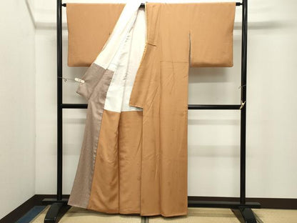 平和屋着物●世界的ファッションデザイナー　山本寛斎監修　kansaiブランド　色無地　草花地紋　柑子色　正絹　逸品　CABK2615gh