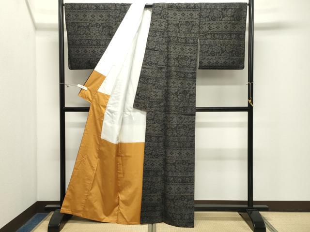 平和屋着物●結城紬　80亀甲　横段花唐草文　正絹　逸品　CABK2725gh