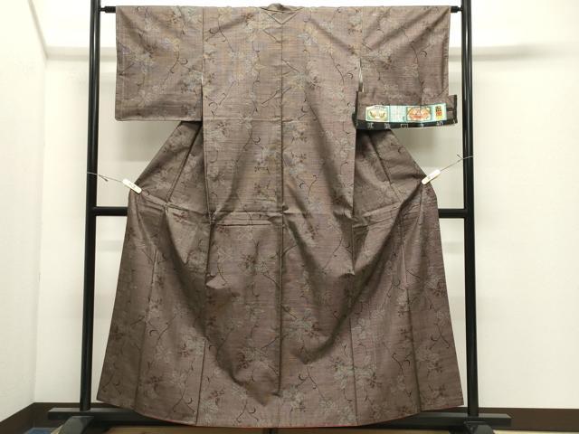 平和屋着物●本場大島紬　9マルキ　泥染め　花唐草文　かのう絹織物謹製　証紙付き　正絹　逸品　CABK2747gh