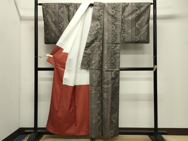 平和屋着物●本場大島紬　9マルキ　源氏車花間道　正絹　逸品　CABK2750gh
