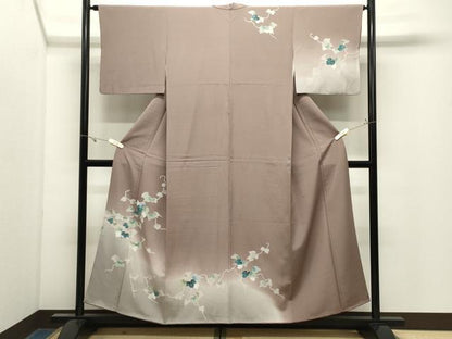 平和屋着物●訪問着　葡萄蔦の葉文　暈し染め　金銀彩　正絹　逸品　CABK2772gh
