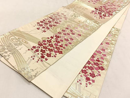 平和屋着物◎六通柄袋帯　流水舞梅文　金糸　正絹　逸品　CABK2866yk