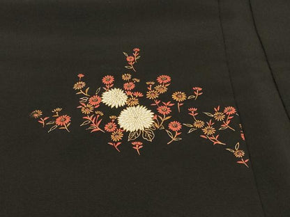 平和屋着物＃羽織　草花文　黒地　金彩　正絹　逸品　CABK3236in