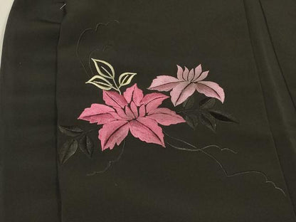 平和屋着物＃羽織　総刺繍　草花文　黒地　正絹　逸品　未使用　CABK3238in