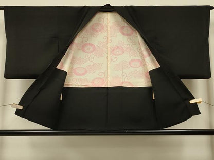 平和屋着物＃羽織　蔦の葉文　黒地　正絹　逸品　CABK3240in