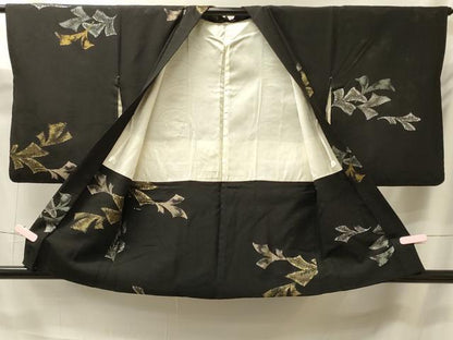 平和屋着物＃羽織　寿光織　舞葉文　黒地　金銀糸　正絹　逸品　CABK3261in