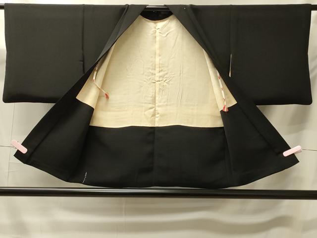 平和屋着物＃羽織　草花文　黒地　正絹　逸品　CABK3270in