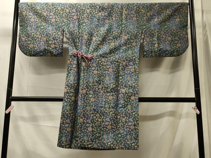 平和屋着物＃道中着　お召地　宝尽くし蝶文　ロング丈　正絹　逸品　CABK3276in