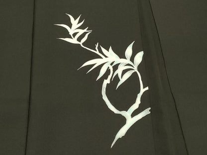 平和屋着物＃羽織 枝葉鳥文 黒地 正絹 逸品 CABK3286in