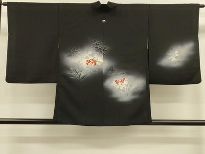 平和屋着物＃羽織　刺繍　草花文　暈し染め　黒地　正絹　逸品　CABK3310in