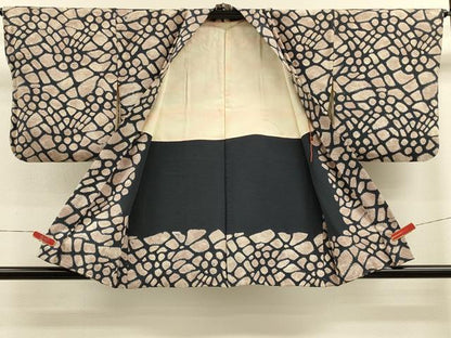 平和屋着物＃羽織 総絞り 石畳文 正絹 逸品 CABK3322in