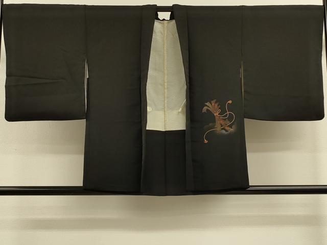 平和屋着物＃羽織　刺繍　雲取り束ね熨斗花文　黒地　金銀彩　正絹　逸品　CABK3323in
