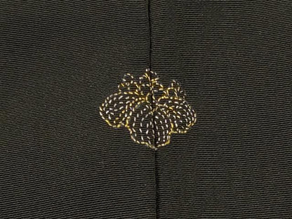 平和屋着物＃羽織 寿光織 舞葉文 黒地 金糸 正絹 逸品 CABK3324in