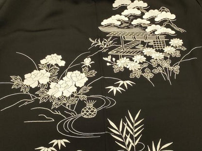 平和屋着物＃中国三大刺繍 相良刺繍 総刺繍 羽織 流水風景花文 黒地 正絹 逸品 CABK3387in
