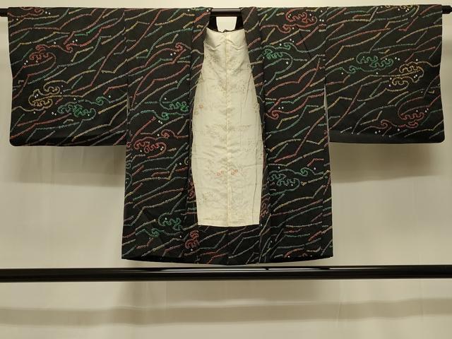 平和屋着物＃羽織 総絞り 立波幾何学文様 黒地 正絹 逸品 未使用 CABK3399in