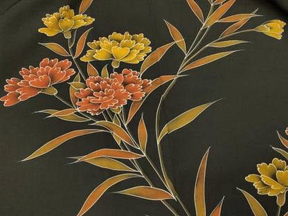 平和屋着物＃羽織　草花文　黒地　正絹　逸品　CABK3401in