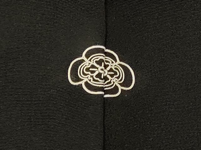平和屋着物＃羽織 総刺繍 吉祥草花文 黒地 正絹 逸品 CABK3433in