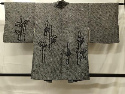 平和屋着物＃羽織　総絞り　笹竹文　黒地　正絹　逸品　CABK3446in