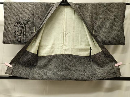 平和屋着物＃羽織　総絞り　笹竹文　黒地　正絹　逸品　CABK3446in