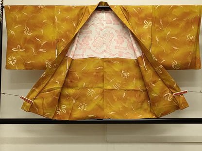 平和屋着物＃羽織　ろうけつ染め　枝花文　暈し染め　正絹　逸品　CABK3468in