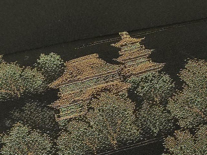 平和屋着物＃羽織 寿光織 風景文 黒地 金糸 正絹 逸品 未使用 CABK3472in