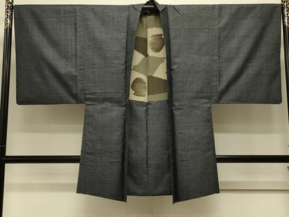 平和屋着物＃男性　本場大島紬　長羽織　格子　正絹　逸品　CABK3473in