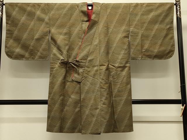 平和屋着物＃道中着　幾何学文様　ロング丈　正絹　洗える着物　未使用　CABK3480in
