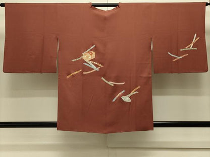 平和屋着物＃道行コート　刺繍　文箱短冊花文　金糸　正絹　逸品　CABK3498in