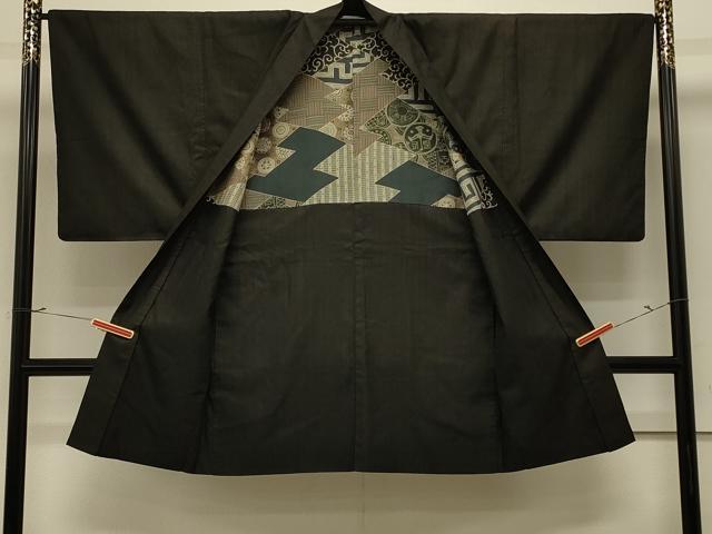 平和屋着物＃男性　長羽織　紬地　縞　黒地　正絹　逸品　CABK3503in