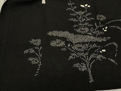 平和屋着物＃羽織 総絞り 枝花文 黒地 正絹 逸品 CABK3513in
