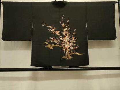 平和屋着物＃羽織 吉祥笹竹文 黒地 金彩 正絹 逸品 CABK3514in