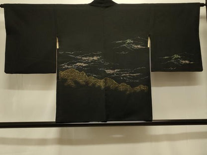 平和屋着物＃羽織 寿光織 遠山風景文 黒地 金銀糸 正絹 逸品 CABK3573in