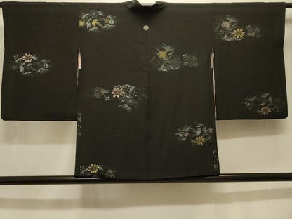 平和屋着物＃羽織 寿光織 草花文 黒地 金糸 正絹 逸品 CABK3577in