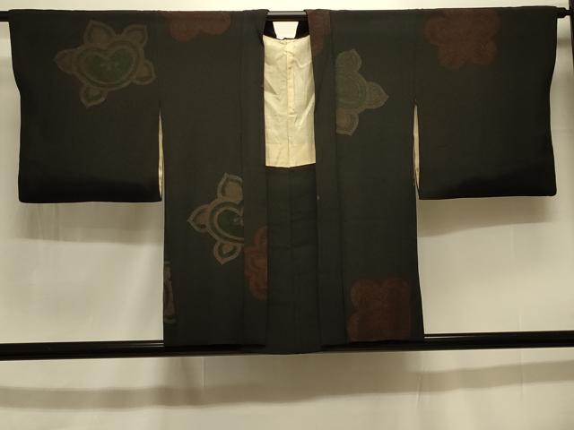 平和屋着物＃羽織 草花文 黒地 正絹 逸品 CABK3581in