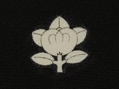 平和屋着物■豪華黒留袖　作家物　駒刺繍　御所車浜松飛鶴文　暈し染め　金彩　正絹　逸品　CABK3882ev