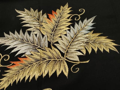 平和屋着物■豪華黒留袖　刺繍　唐草文　金銀糸　正絹　逸品　CABK3943ev